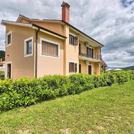 Holiday home Mit Privatpool Fuer 10 Personen Ca 188 Qm In Zarecje, Istrien Binnenland Von Istrien *
